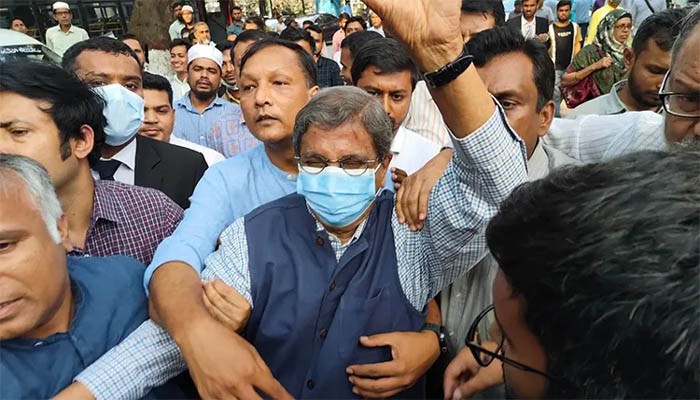প্রথম আলোর সম্পাদক মতিউর রহমানের আগাম জামিন প্রথম আলোর সম্পাদক মতিউর রহমানের আগাম জামিন