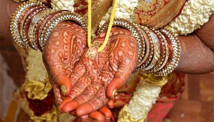 অবশেষে পাকিস্তানে হিন্দু বিবাহ আইনকে স্বীকৃতি অবশেষে পাকিস্তানে হিন্দু বিবাহ আইনকে স্বীকৃতি