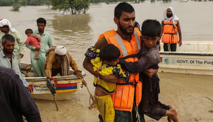 পাকিস্তানে ভারী বর্ষণে ২৮ জনের মৃত্যু পাকিস্তানে ভারী বর্ষণে ২৮ জনের মৃত্যু