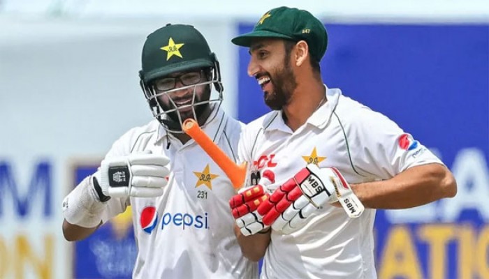 গল টেস্টে ৪ উইকেটের জয় পেল পাকিস্তান