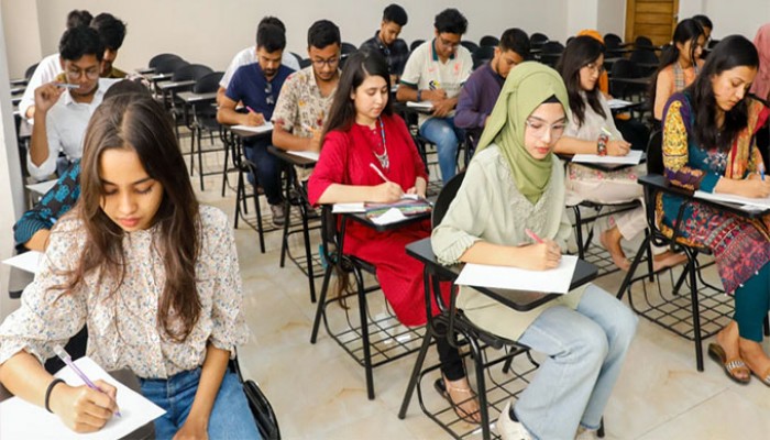 ৪১তম বিসিএসের চূড়ান্ত ফলাফল প্রকাশ ৪১তম বিসিএসের চূড়ান্ত ফলাফল প্রকাশ