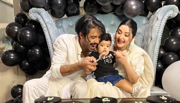 আমি চাই না, ‘রাজ আমার ছেলের জন্মদিনে আসুক’  আমি চাই না, ‘রাজ আমার ছেলের জন্মদিনে আসুক’