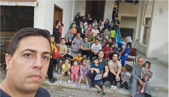 গাজায় এক বাড়িতে ৯০ জন, খাবার জোটে দিনে একবেলা গাজায় এক বাড়িতে ৯০ জন, খাবার জোটে দিনে একবেলা