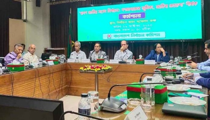 নির্বাচনের জন্য অনুকূল পরিবেশ নেই : সিইসি