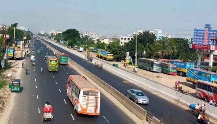 বিএনপি-জামায়াত ও সমমনা জোটের ৪৮ ঘণ্টার অবরোধ শুরু বিএনপি-জামায়াত ও সমমনা জোটের ৪৮ ঘণ্টার অবরোধ শুরু