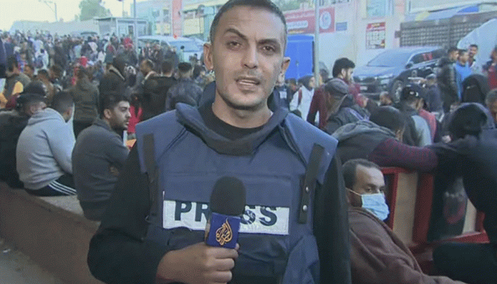 পরিবারের ২২ সদস্যকে হারানো সাংবাদিক ছেলেকে মৃত্যুর আগে  মায়ের শেষ বার্তা  পরিবারের ২২ সদস্যকে হারানো সাংবাদিক ছেলেকে মৃত্যুর আগে  মায়ের শেষ বার্তা