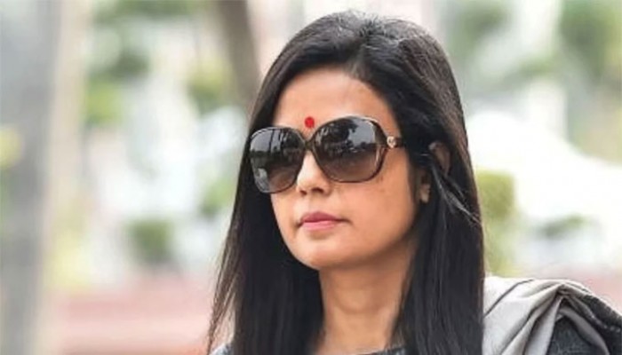 তৃণমূলের মহুয়া মৈত্রকে ভারতের লোকসভা থেকে বহিষ্কার তৃণমূলের মহুয়া মৈত্রকে ভারতের লোকসভা থেকে বহিষ্কার