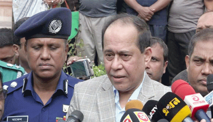 প্রার্থীরা আন্তরিক না হলে সুষ্ঠু নির্বাচন সম্ভব নয় : সিইসি