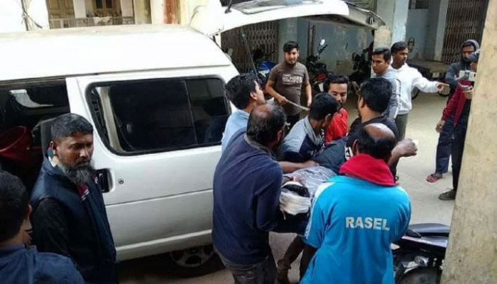 গোপালগঞ্জে নৌকা-ঈগল সমর্থকদের সংঘর্ষে আহত ২০