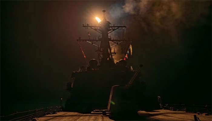 মার্কিন জোটের বিরুদ্ধে হুতিদের পাল্টা হামলা