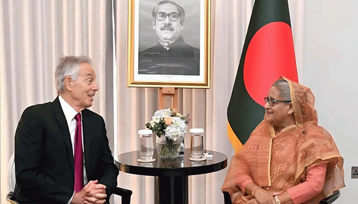 শেখ হাসিনাকে অভিনন্দন জানালেন টনি ব্লেয়ার