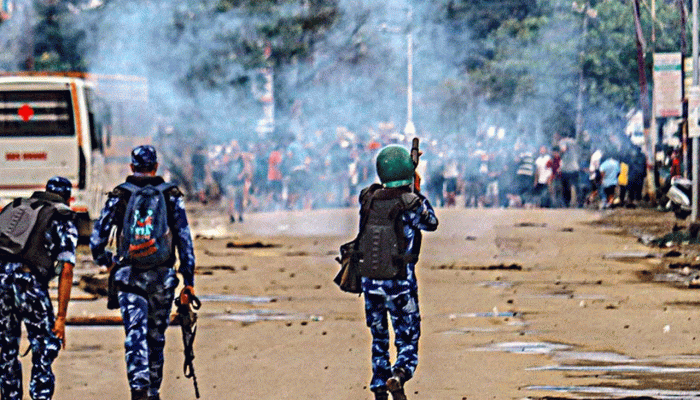 মণিপুরে পুলিশের ওপর হামলায় মিয়ানমারের জঙ্গিরা, দাবি উপদেষ্টার  মণিপুরে পুলিশের ওপর হামলায় মিয়ানমারের জঙ্গিরা, দাবি উপদেষ্টার