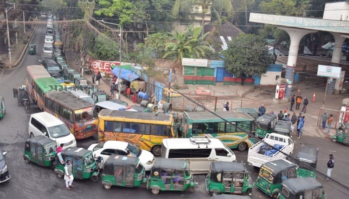 বিপর্যয়ের পর চট্টগ্রামে এলএনজি সরবরাহ শুরু বিপর্যয়ের পর চট্টগ্রামে এলএনজি সরবরাহ শুরু