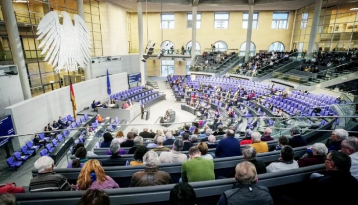 নাগরিকত্ব আইন সহজ করল জার্মানি