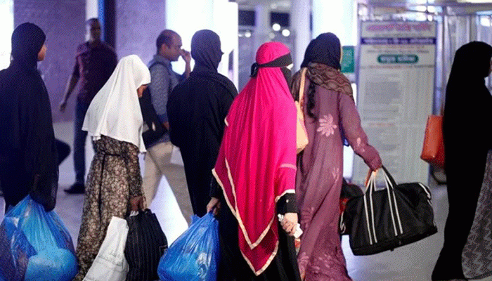 বিভিন্ন দেশের গৃহকর্মীদের বেতন কমালো সৌদি আরব