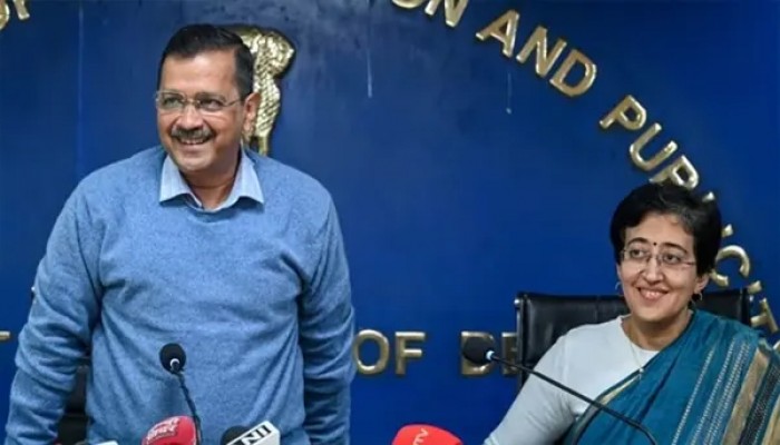 দিল্লির মুখ্যমন্ত্রীর পর এবার শিক্ষামন্ত্রীর বাড়িতে ক্রাইম ব্রাঞ্চ