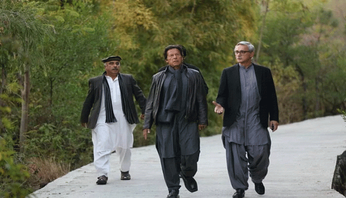 ইমরানকে ক্ষমতাচ্যুত করার ‘নাটের গুরু’ জাহাঙ্গীর খানের করুণ পরিণতি