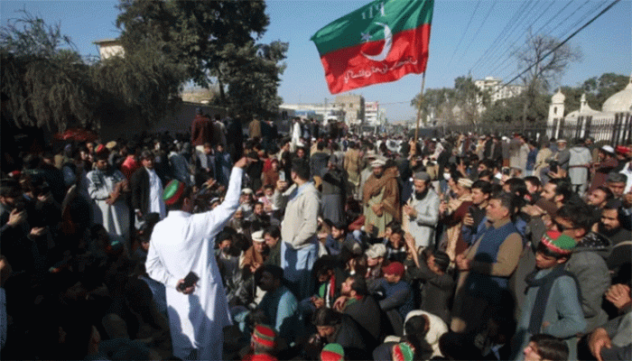 পিটিআই-সমর্থিত প্রার্থী ৯৮, পিএমএল-এন ৬৭, পিপিপি ৫১