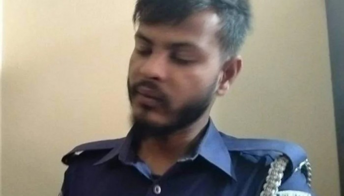 ধর্ষণ মামলায় পুলিশ কনস্টেবল কারাগারে ধর্ষণ মামলায় পুলিশ কনস্টেবল কারাগারে