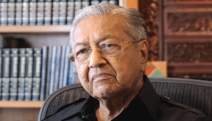 হাসপাতালে মাহাথির মোহাম্মদ 