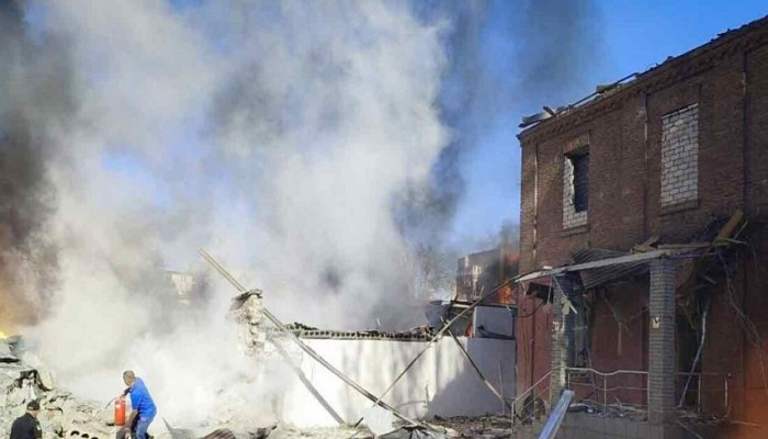 পূর্ব ইউক্রেনে ক্ষেপণাস্ত্র হামলায় ৬০ রুশ সেনা নিহত