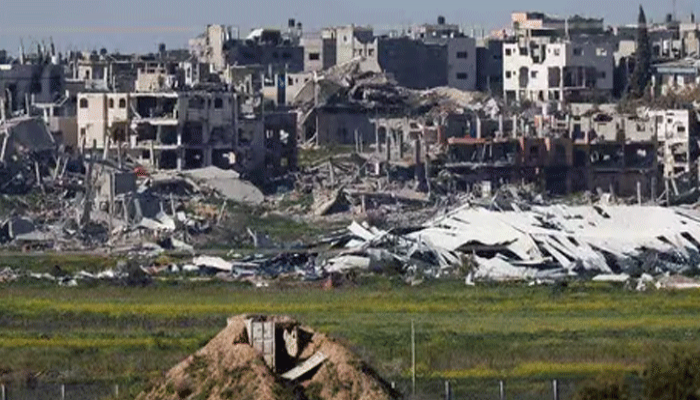 ইসরায়েলি হামলায় বিধ্বস্ত গাজায় মৃত্যু ৩০ হাজার ছাড়াল 