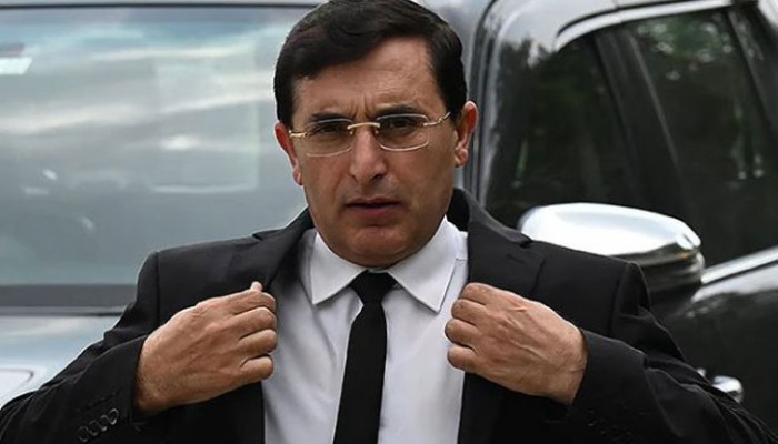 ইমরান খানের দলের চেয়ারম্যান হলেন গহর আলী খান