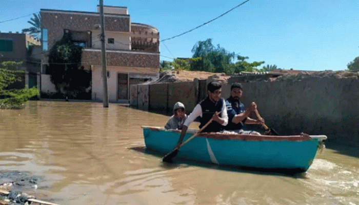 পাকিস্তানে বৃষ্টি ও তুষারপাতে ২৯ জনের মৃত্যু