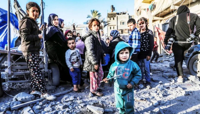 গাজায় বেড়েছে যুদ্ধের তীব্রতা, লড়াই থামাতে কায়রোতে আলোচনা