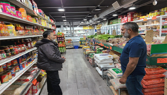 কমিউনিটিতে চলছে ইফতারের প্রস্তুতি 