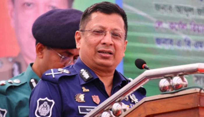 ঈদে বাড়তি ভাড়া আদায় করলে ব্যবস্থা : আইজিপি ঈদে বাড়তি ভাড়া আদায় করলে ব্যবস্থা : আইজিপি