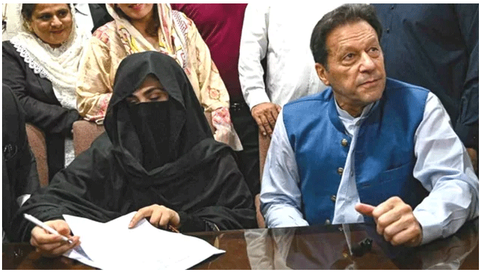 বুশরা বিবিকে টয়লেট ক্লিনার খাওয়ানো হয়েছে, দাবি ইমরান খানের