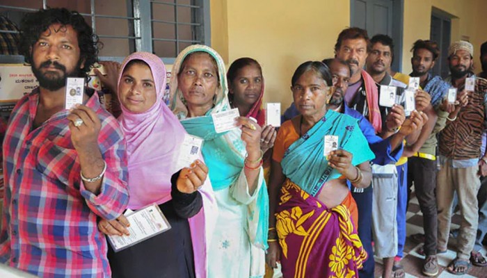 ব্যতিক্রম আসনে লোকসভা নির্বাচনে, যেখানে স্থান পায়নি ধর্মীয় মেরুকরণ ব্যতিক্রম আসনে লোকসভা নির্বাচনে, যেখানে স্থান পায়নি ধর্মীয় মেরুকরণ
