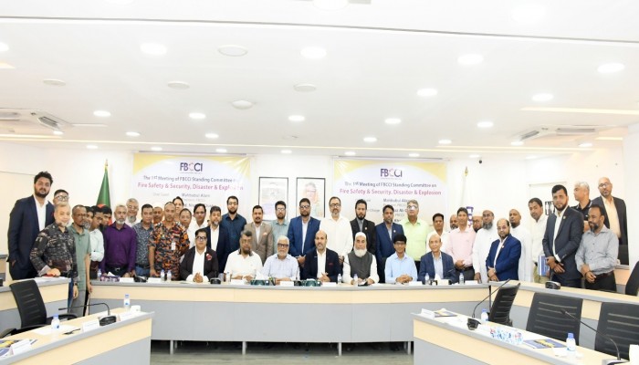 অগ্নি নিরপত্তা নিশ্চিতে মানহীন ফায়ার সেইফটি সরঞ্জামের নিয়ন্ত্রণ চায় এফবিসিসিআই