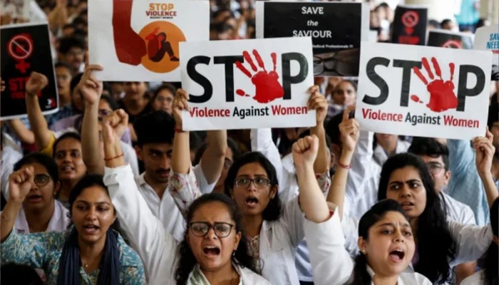 দেশব্যাপী শাটডাউনের ঘোষণা ভারতীয় চিকিৎসকদের দেশব্যাপী শাটডাউনের ঘোষণা ভারতীয় চিকিৎসকদের