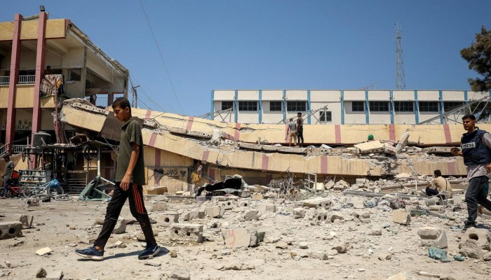 গাজার স্কুলে ফের ইসরাইলের বিমান হামলা, নিহত ১২ গাজার স্কুলে ফের ইসরাইলের বিমান হামলা, নিহত ১২