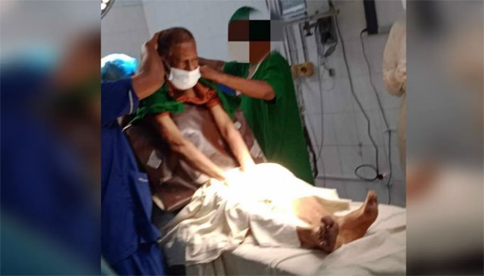 সাবেক বিচারপতি মানিকের অস্ত্রোপচার সম্পন্ন সাবেক বিচারপতি মানিকের অস্ত্রোপচার সম্পন্ন