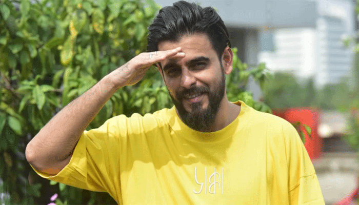 দুই মাসের আয় বানভাসিদের দিলেন সিয়াম দুই মাসের আয় বানভাসিদের দিলেন সিয়াম