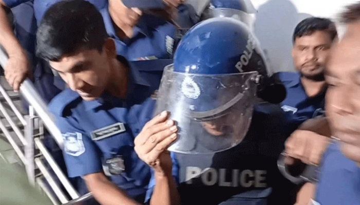 সাবেক আইজিপি শহিদুল হকসহ তিন জনের রিমান্ড মঞ্জুর