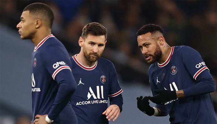 মেসির সঙ্গে এমবাপ্পের বিরোধ, হাঁড়ির খবর জানালেন নেইমার