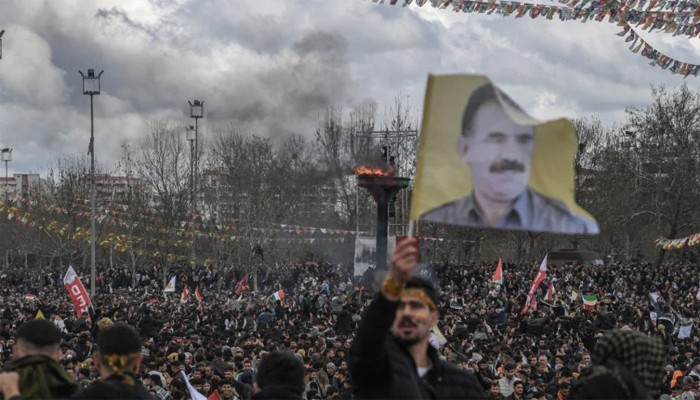 বিক্ষোভে উত্তাল তুরস্ক, এরদোয়ানের পদত্যাগ দাবি