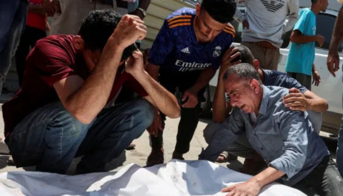 চার সপ্তাহে ত্রাণ নিতে গিয়ে ইসরায়েলি হামলায় গাজায় ৫৪৯ নিহত