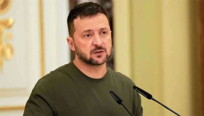 যুদ্ধবিরতি নয়, ইউক্রেনে নতুন করে আক্রমণের প্রস্তুতি নিচ্ছেন পুতিন : জেলেনস্কি যুদ্ধবিরতি নয়, ইউক্রেনে নতুন করে আক্রমণের প্রস্তুতি নিচ্ছেন পুতিন : জেলেনস্কি