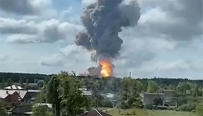 রাশিয়ায় কারখানায় ভয়াবহ বিস্ফোরণে ১১ জন নিহত, আহত ১৩০ রাশিয়ায় কারখানায় ভয়াবহ বিস্ফোরণে ১১ জন নিহত, আহত ১৩০