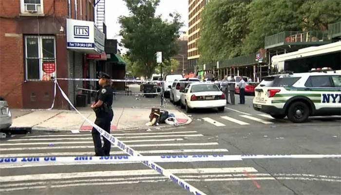 নিউ ইয়র্কের রেস্তোরাঁয় গণহারে গুলি, অন্তত ৩ জন নিহত