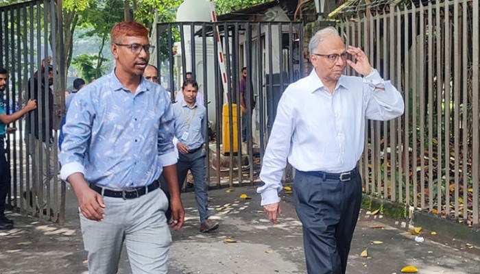 শেখ হাসিনার বিরুদ্ধে সাক্ষ্য দিতে ট্রাইব্যুনালে মাহমুদুর রহমান শেখ হাসিনার বিরুদ্ধে সাক্ষ্য দিতে ট্রাইব্যুনালে মাহমুদুর রহমান