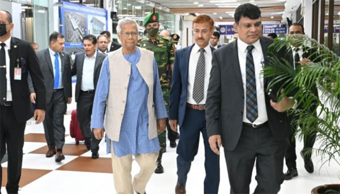 নিউইয়র্কের উদ্দেশে ঢাকা ছাড়লেন প্রধান উপদেষ্টা নিউইয়র্কের উদ্দেশে ঢাকা ছাড়লেন প্রধান উপদেষ্টা