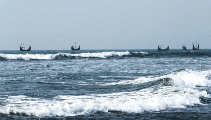নিম্নচাপটি গভীর নিম্নচাপে পরিণত, সাগর উত্তাল নিম্নচাপটি গভীর নিম্নচাপে পরিণত, সাগর উত্তাল