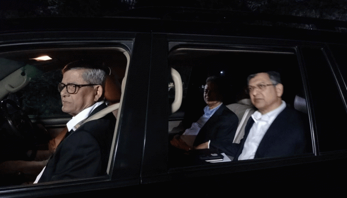 প্রধান উপদেষ্টার সঙ্গে দেখা করতে যমুনায় বিএনপির প্রতিনিধি দল প্রধান উপদেষ্টার সঙ্গে দেখা করতে যমুনায় বিএনপির প্রতিনিধি দল