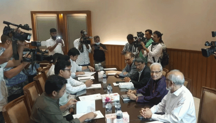 ঐকমত্য কমিশনের সঙ্গে এনসিপির বৈঠক ঐকমত্য কমিশনের সঙ্গে এনসিপির বৈঠক